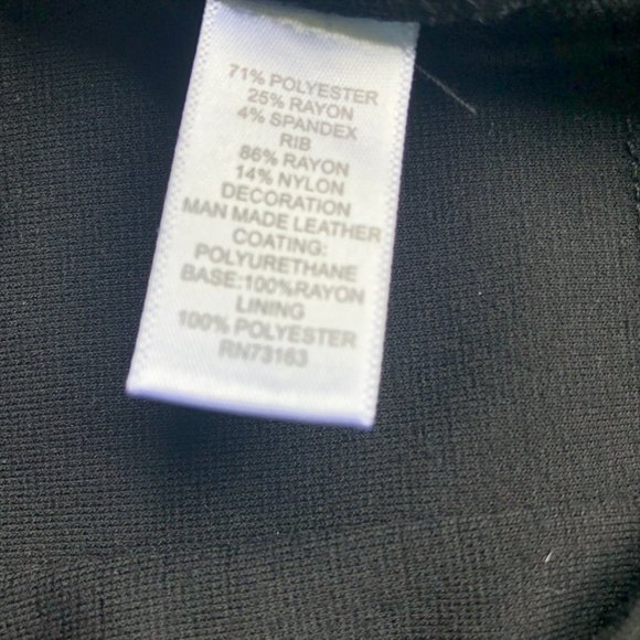 Spense Petite Black Sleeveless Dress - Picture 7 of 7